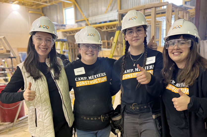 Elles de la construction partners with the ACQ to enhance support for women in trade camps