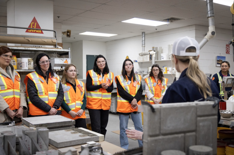 Retour sur une expérience exclusive au cœur des laboratoires Sika