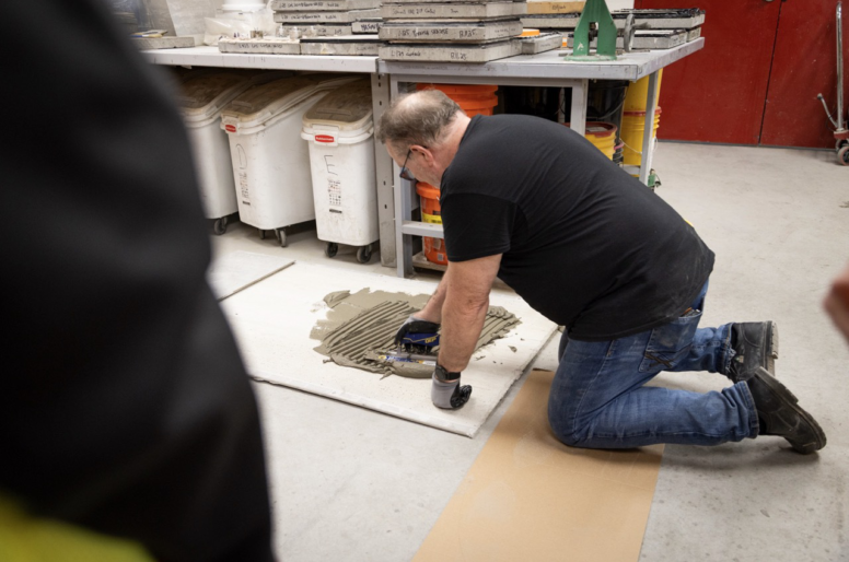 Retour sur une expérience exclusive au cœur des laboratoires Sika