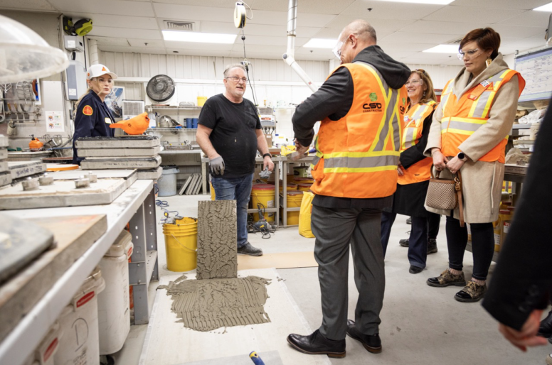 Retour sur une expérience exclusive au cœur des laboratoires Sika