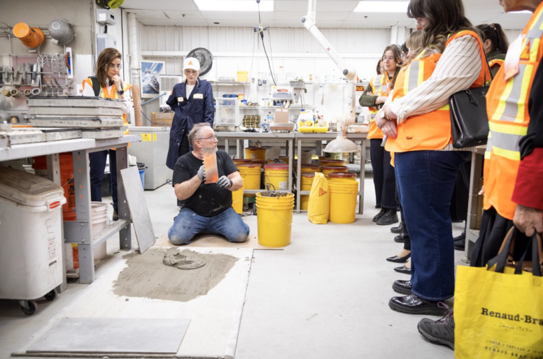 Retour sur une expérience exclusive au cœur des laboratoires Sika