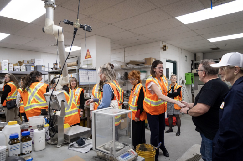 Retour sur une expérience exclusive au cœur des laboratoires Sika