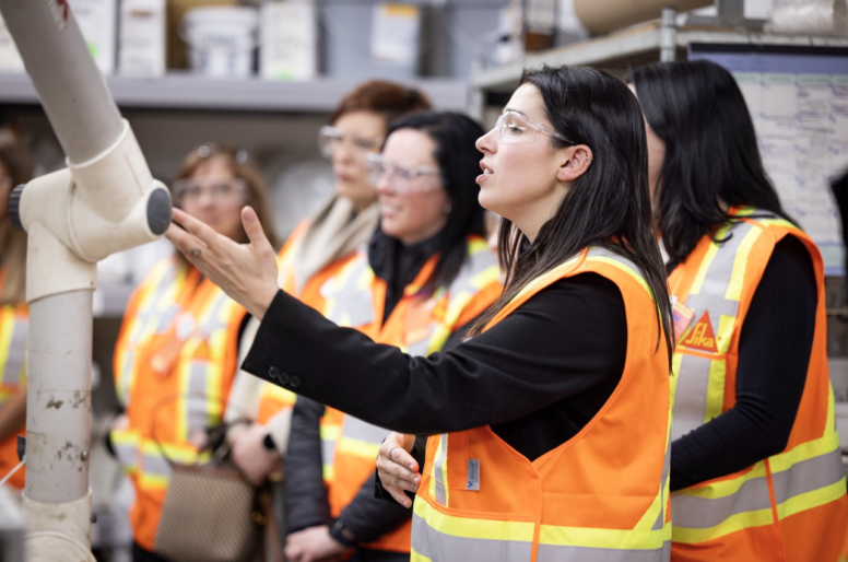 Retour sur une expérience exclusive au cœur des laboratoires Sika