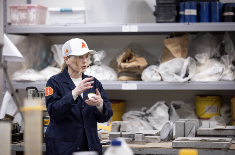 Retour sur une expérience exclusive au cœur des laboratoires Sika