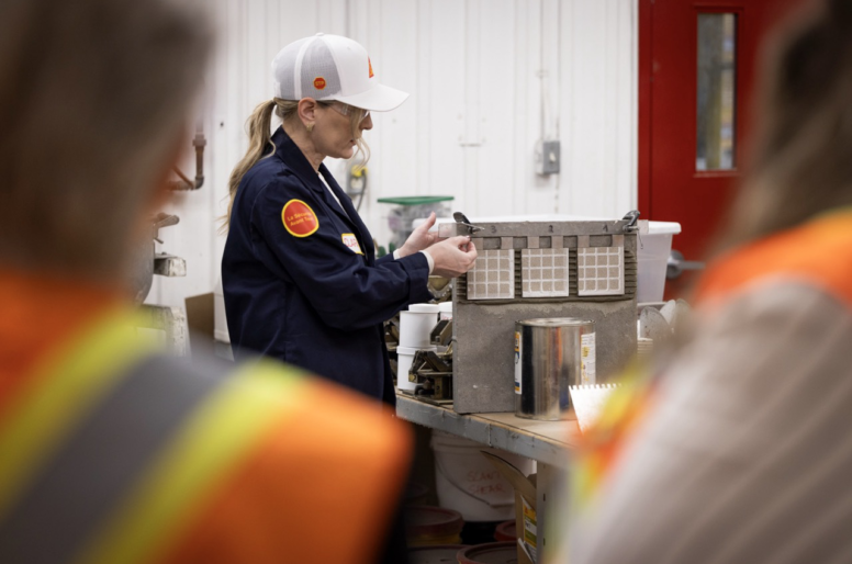 Retour sur une expérience exclusive au cœur des laboratoires Sika